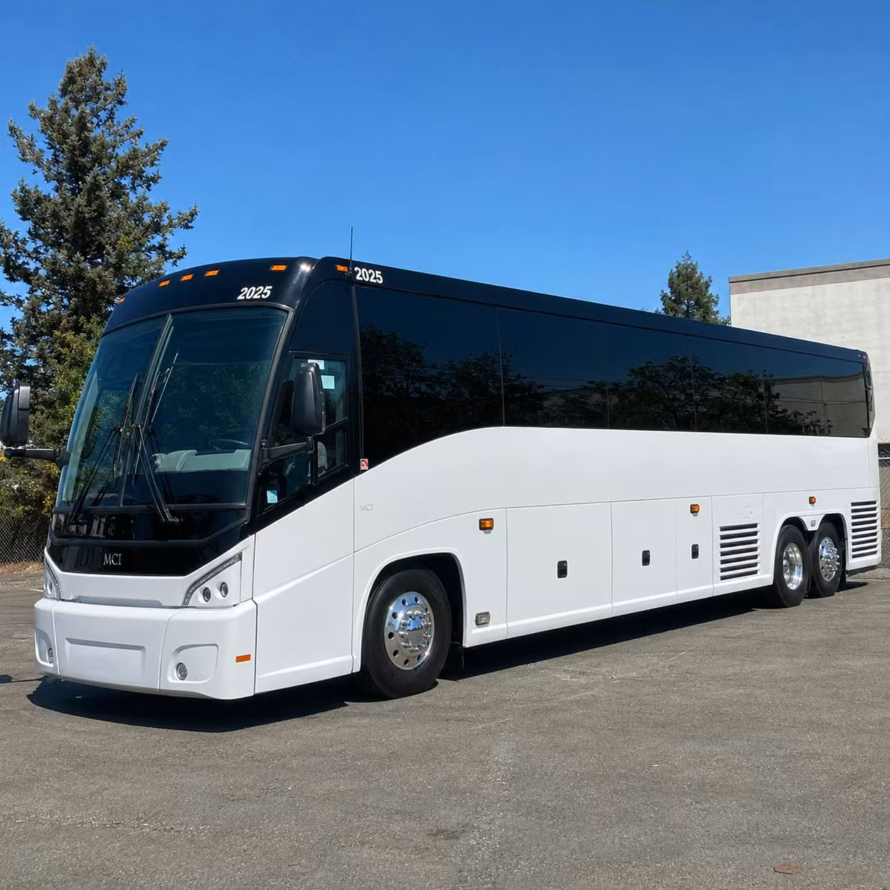 charter buses to waterbury s top educational destinations