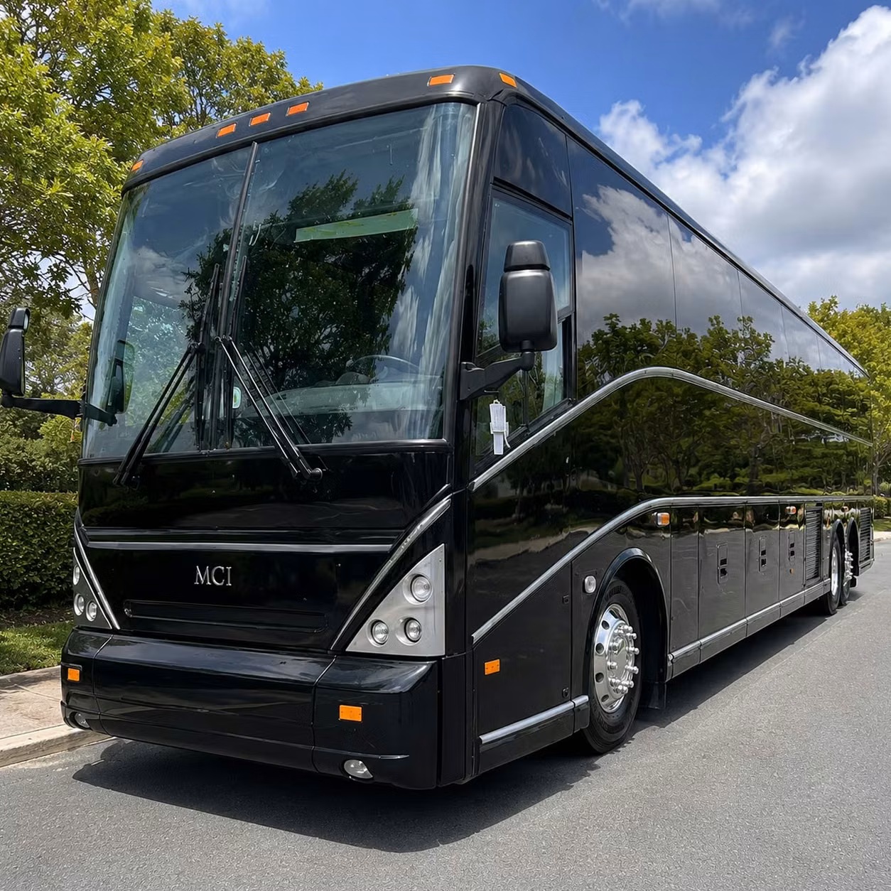 construction and industrial workforce shuttle services in waterbury
