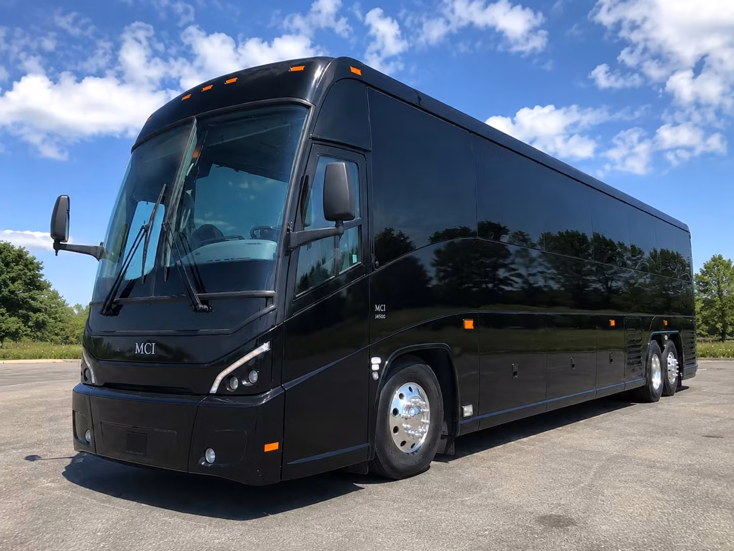 reliable field trip buses for waterbury s private and charter schools